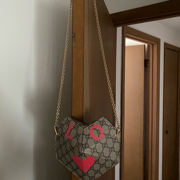 Gucci Handbags - Gucci heart shape